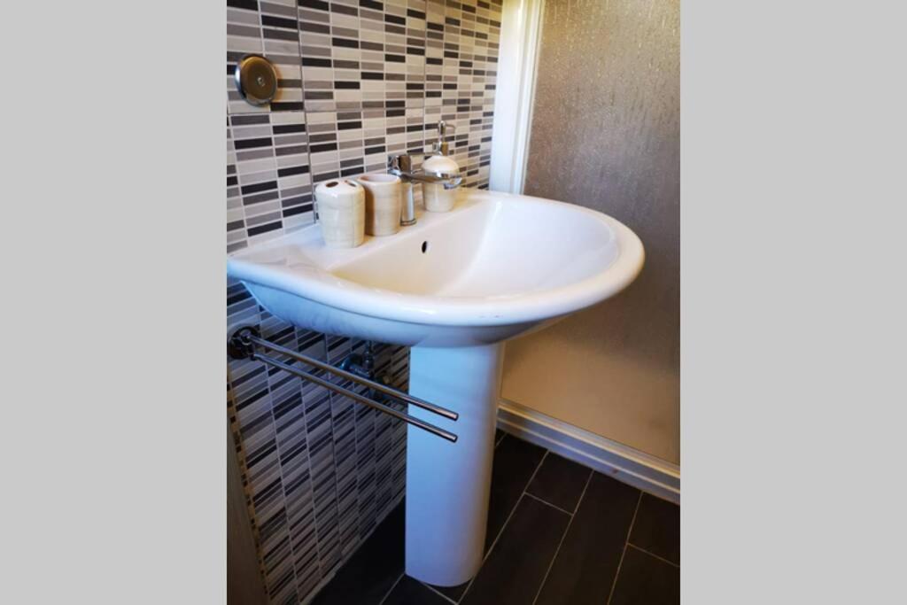 Maison Irene Apartment Melfi Bagian luar foto