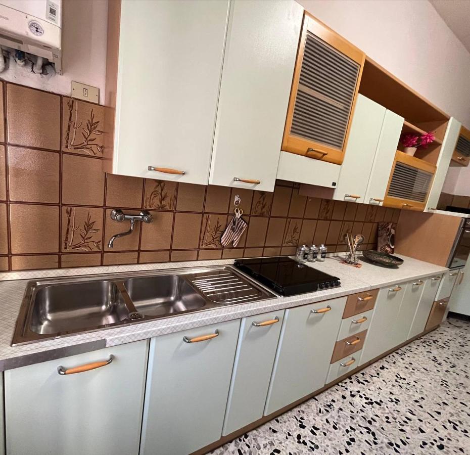 Maison Irene Apartment Melfi Bagian luar foto